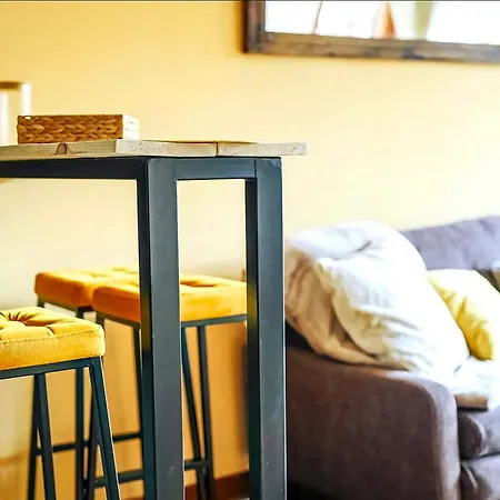 Forest Nest Cozy White Balcony On The Hill Apartament Bansko
