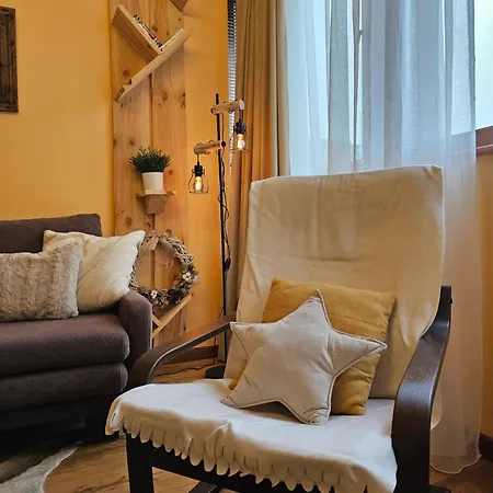 Forest Nest Cozy White Balcony On The Hill * Banszko