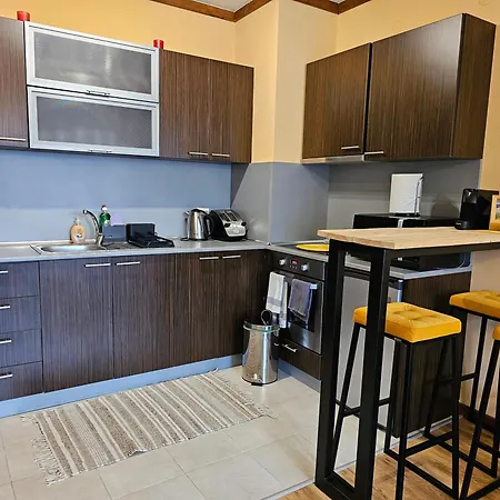 Apartman Forest Nest Cozy White Balcony On The Hill Banszko